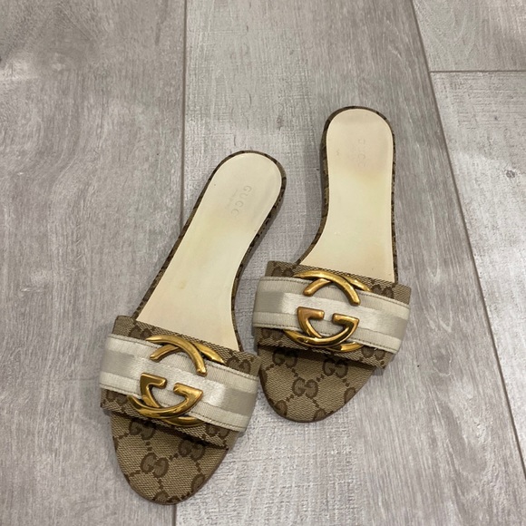 Gucci Double G Slide Sandals - Picture 1 of 3